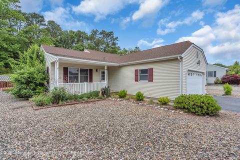 403 3rd St, Waretown, NJ 08758 photo 5