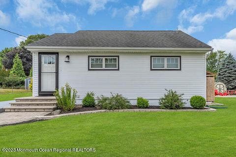 1129 Hillcrest Path, Manasquan, NJ 08736