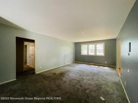761 Carteret Ave, Westville, NJ 08093