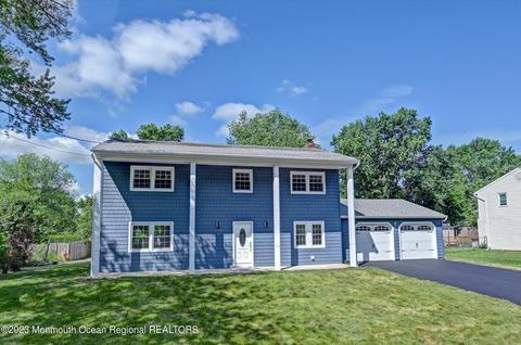 16 Memorial Rd, Marlboro, NJ 07746