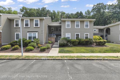 36 Lane Ct #36, Old Bridge, NJ 08857