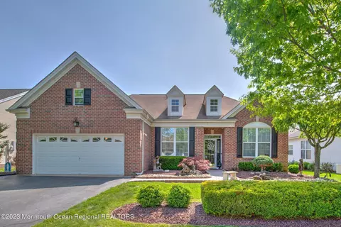 47 Nottingham Way, Jackson, NJ 08527