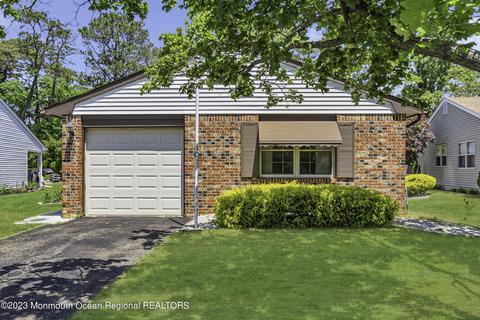7 Seaview Ave, Brick, NJ 08723