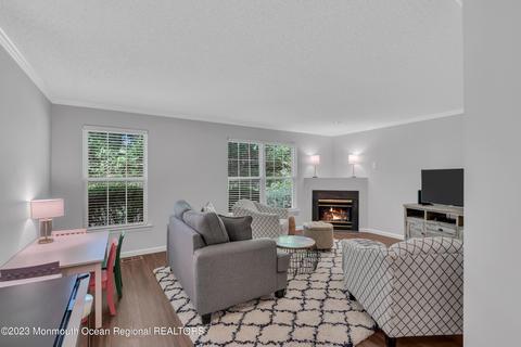 229 Club Dr, Wall, NJ 07719