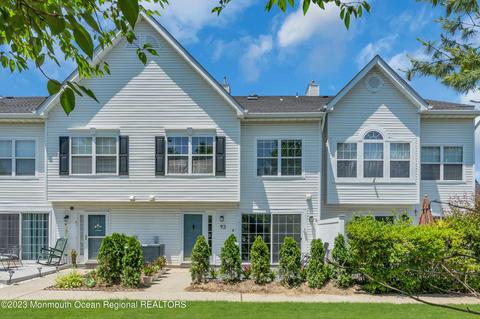 93 Madison Ct, Tinton Falls, NJ 07712
