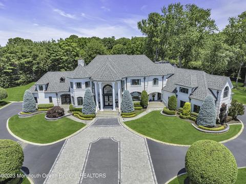 65 Colts Neck Homes for Sale - Colts Neck NJ Real Estate - Movoto