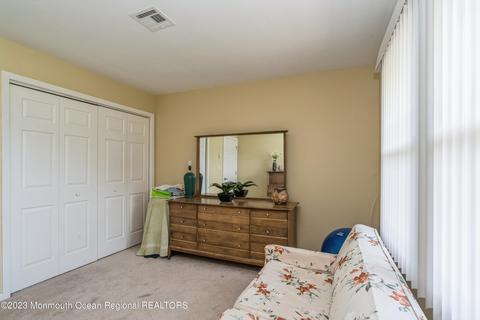 6 Regent Cir, Brick, NJ 08723 photo 21