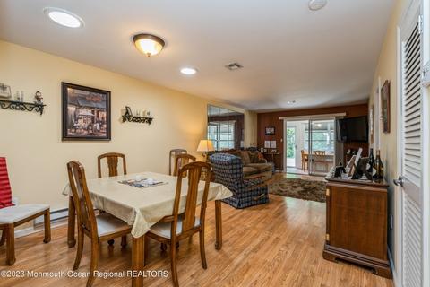 6 Regent Cir, Brick, NJ 08723 photo 6