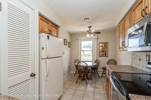 6 Regent Cir, Brick, NJ 08723 photo 19