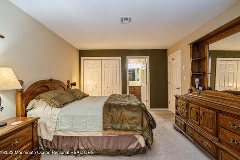 6 Regent Cir, Brick, NJ 08723 photo 12