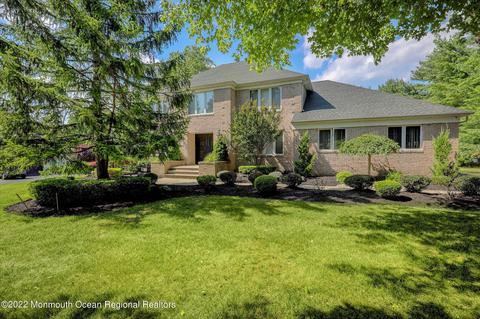 12 Windswept Rd, Holmdel, NJ 07733