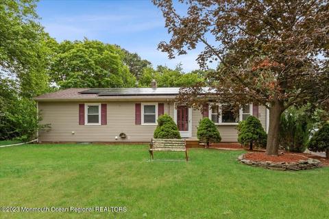 700 8th Ave, Toms River, NJ 08757