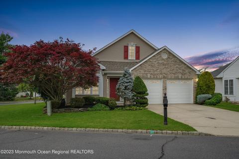1 N Avon Dr, Jackson, NJ 08527