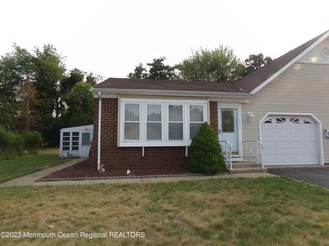46 Sunset Rd # a, Whiting, NJ 08759
