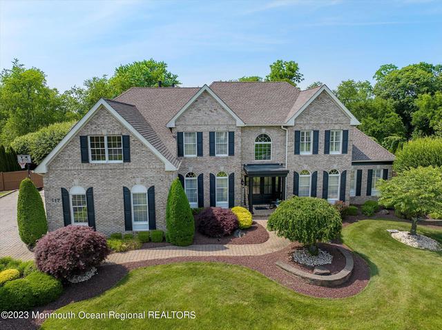117 Country View Dr, Freehold, NJ 07728