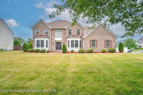 19 Rolling Hills Dr, Franklin, NJ 08873