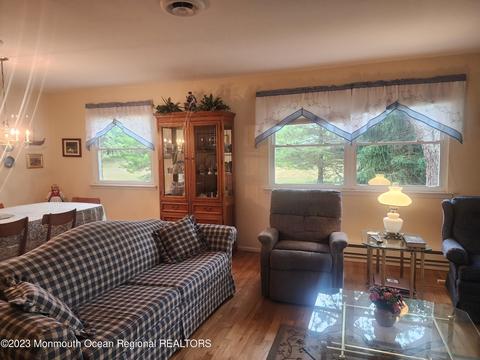 607 Willow Ct #B, Whiting, NJ 08759 photo 15