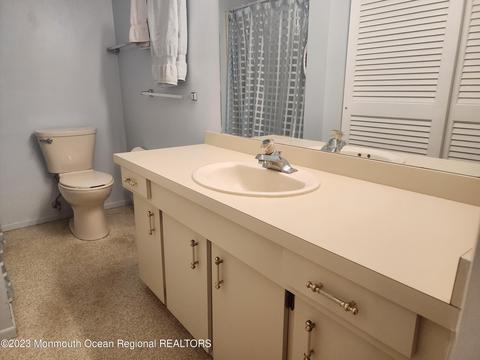 607 Willow Ct #B, Whiting, NJ 08759 photo 37