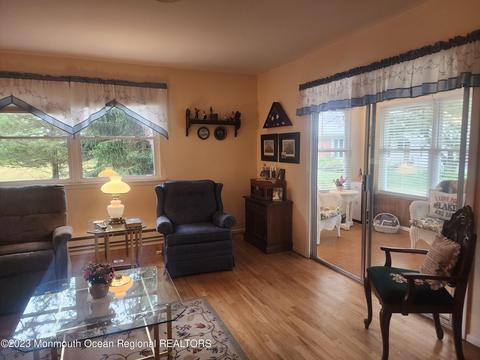 607 Willow Ct #B, Whiting, NJ 08759 photo 12