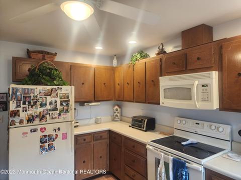 607 Willow Ct #B, Whiting, NJ 08759 photo 27