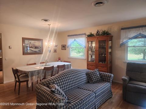 607 Willow Ct #B, Whiting, NJ 08759 photo 18