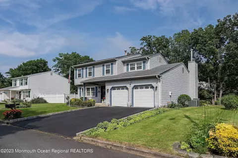 25 Harrison Ave, Brick, NJ 08724 photo 2