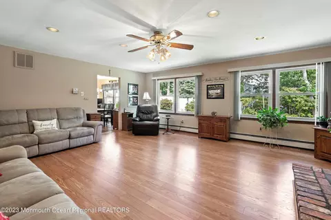 25 Harrison Ave, Brick, NJ 08724 photo 19