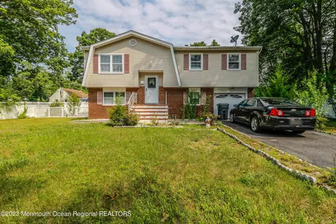 94 Besante Blvd, Brick, NJ 08724