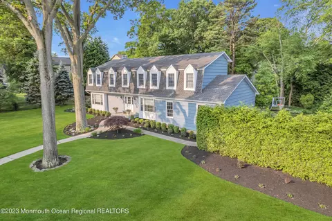 23 Ascot Dr, Ocean, NJ 07712