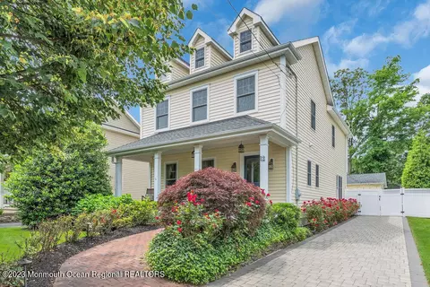 12 Allen St, Fair Haven, NJ 07704
