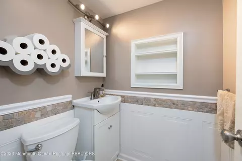 268 Harmony Rd, Middletown, NJ 07748 photo 30