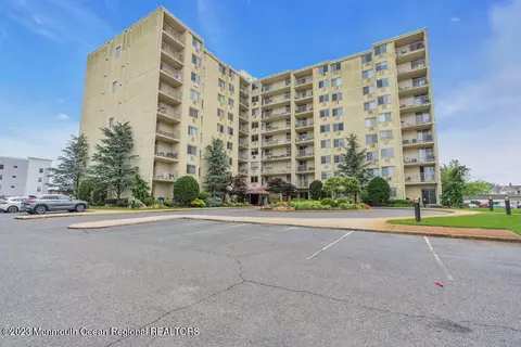 1000 River Rd #5L, Belmar, NJ 07719