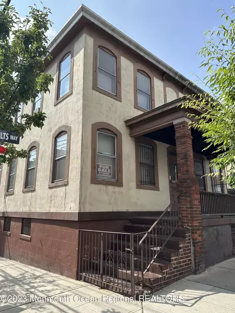 34143412 Hudson Ave, Union City, NJ 07087