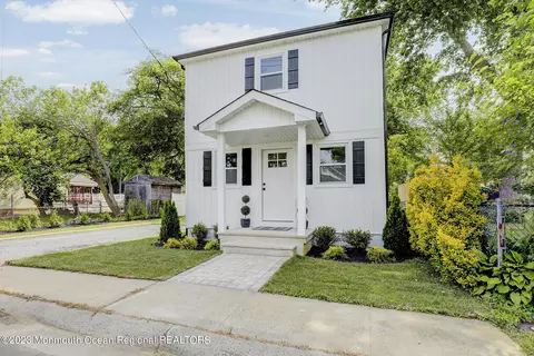 47 Carter Ave, North Middletown, NJ 07748