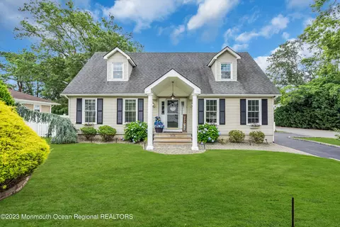1153 Spar Ave, Beachwood, NJ 08722