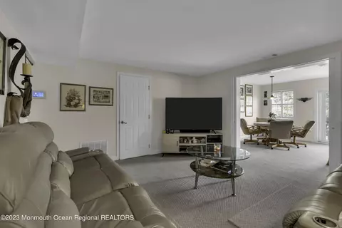 68 Forest Dr, Jackson, NJ 08527 photo 13