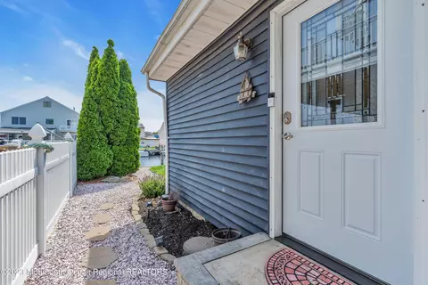 5 Navarra Dr, Brick, NJ 08723 photo 13