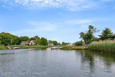49 Wardell Ave, Rumson, NJ 07760 photo 2