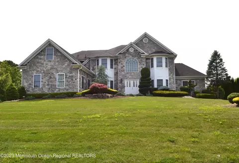 2 Opal Ct, Jackson, NJ 08527