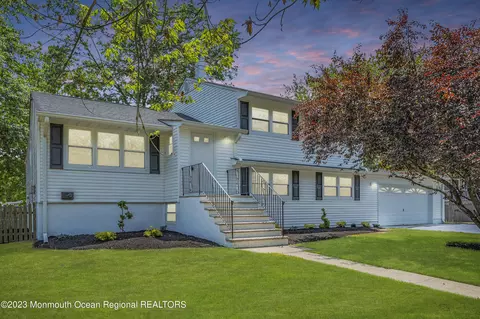 36 Maida Ter, Red Bank, NJ 07701