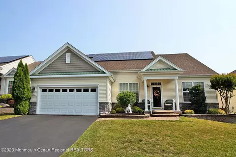 19 Mission Way, Barnegat, NJ 08005