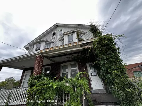 41 Norman Ave, Trenton, NJ 08618