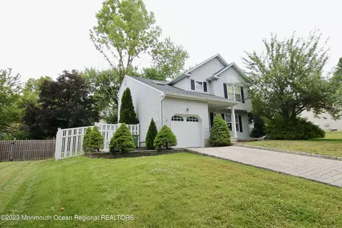 11 Marcy Dr, Neptune City, NJ 07753
