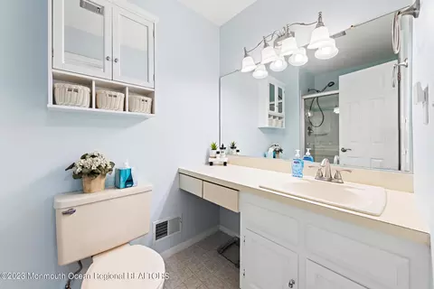 25 Maple Ln #A, Brielle, NJ 08730 photo 11