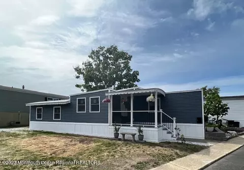 51 Bayshore Mobile Mnr, Hazlet, NJ 07730