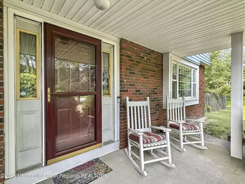 520 Hyson Rd, Jackson, NJ 08527
