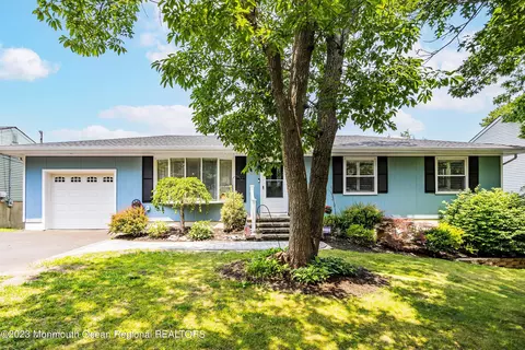 287 19th Ave, Brick, NJ 08724