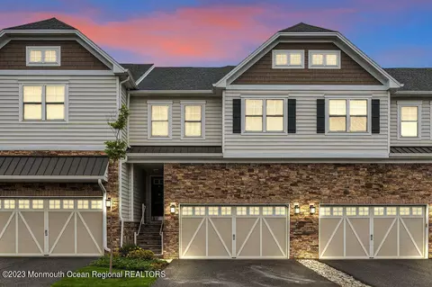 6 Malcolm Way, Lincroft, NJ 07738