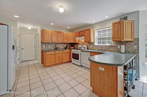 3 Jhan Dr, Jackson, NJ 08527 photo 24