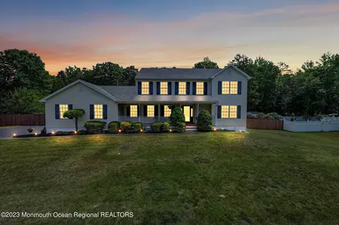 3 Jhan Dr, Jackson, NJ 08527 photo 2